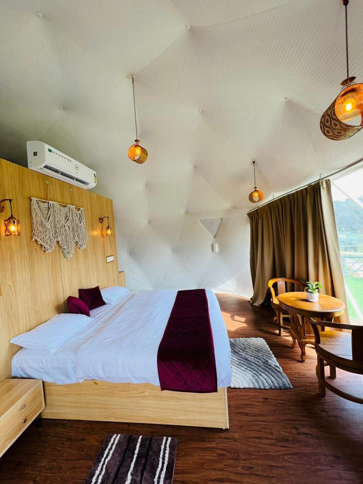 Wildglamps Athirappilly Hotel Kültér fotó